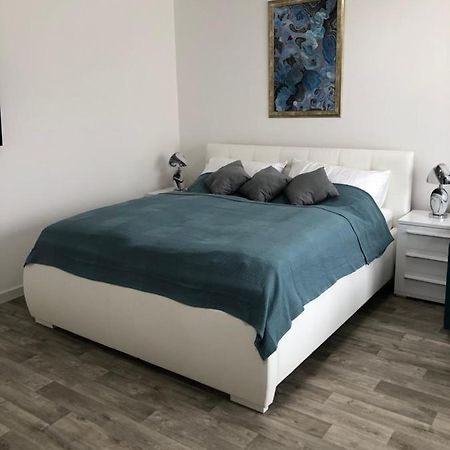 Apartman X28 Mikulov Extérieur photo