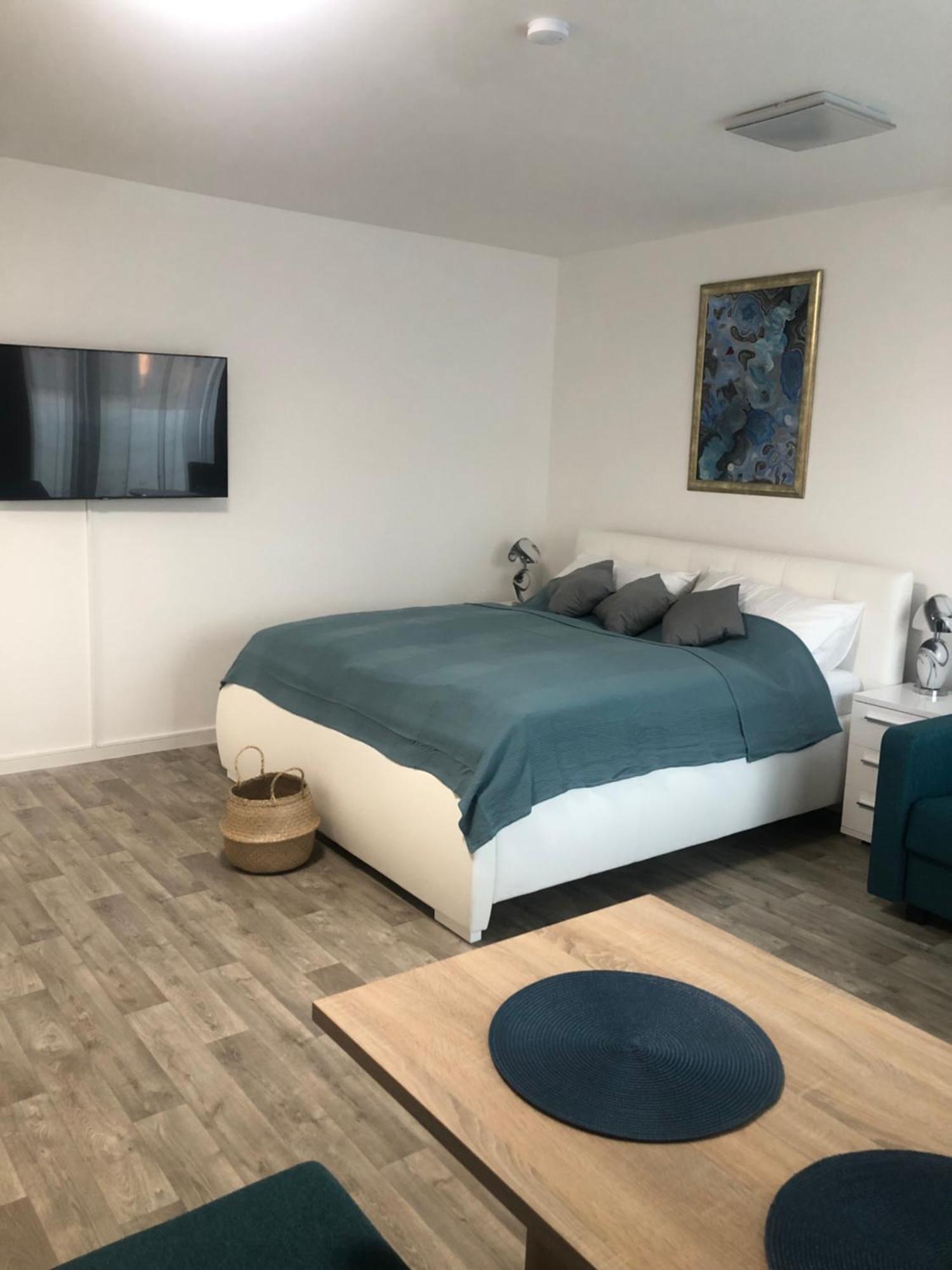 Apartman X28 Mikulov Extérieur photo